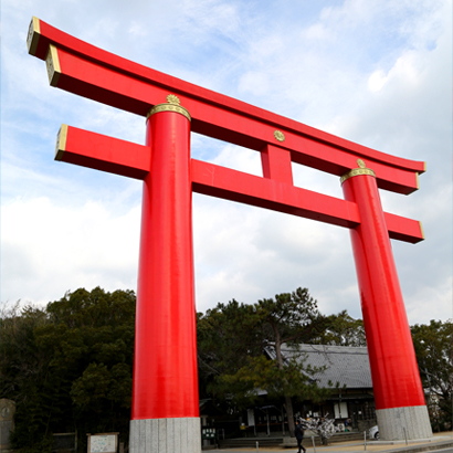 Sanctuaire shintoïste Onokorojima et lieu légendaire de l’histoire de Kuniumi